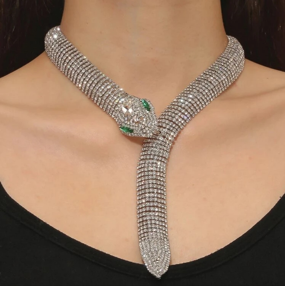Rhinestone Embellished Snake Design Necklace